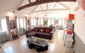 Appartements De Charme Dadou Mons Belgium