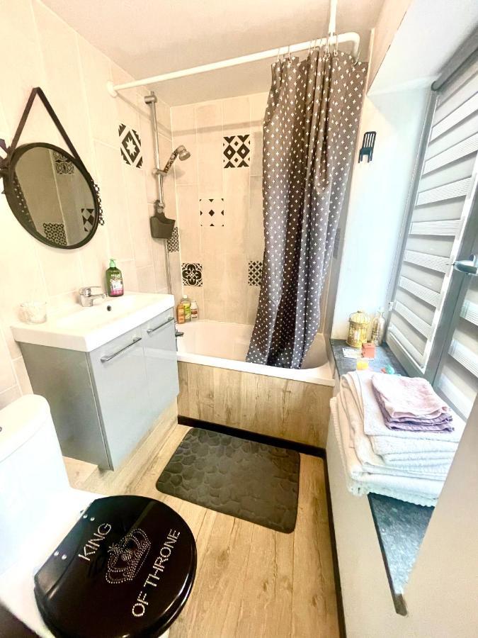 Appartements De Charme Dadou Mons Belgium Esterno foto