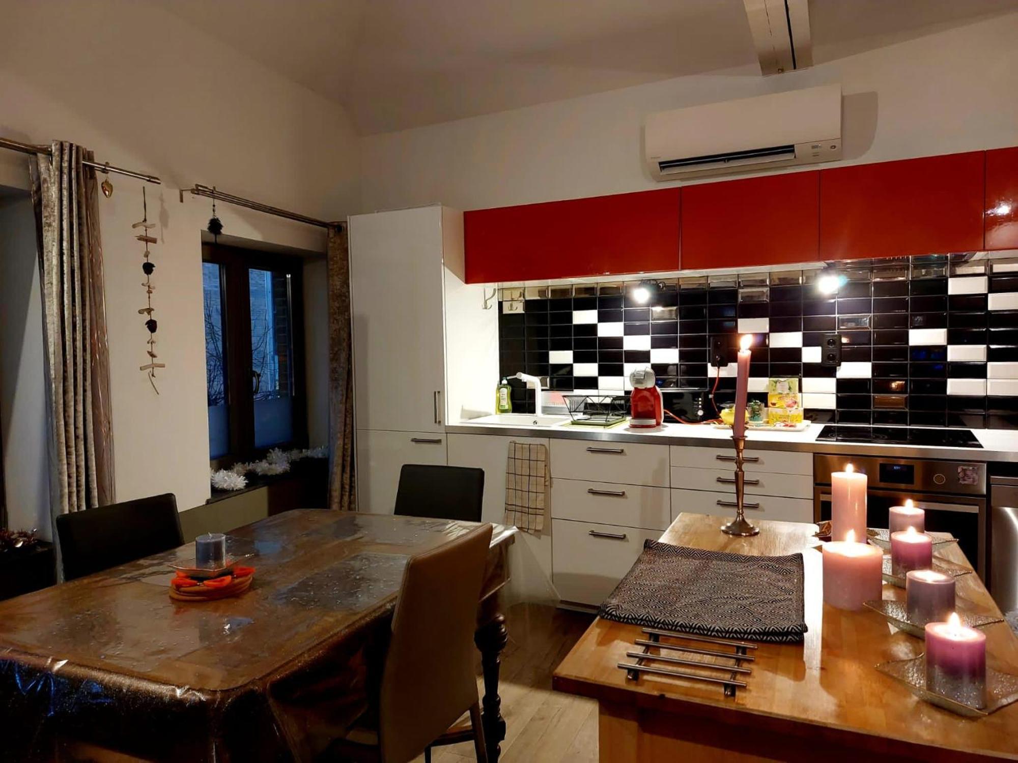 Appartements De Charme Dadou Mons Belgium Esterno foto