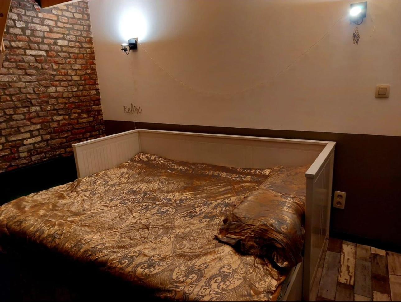 Appartements De Charme Dadou Mons Belgium Esterno foto