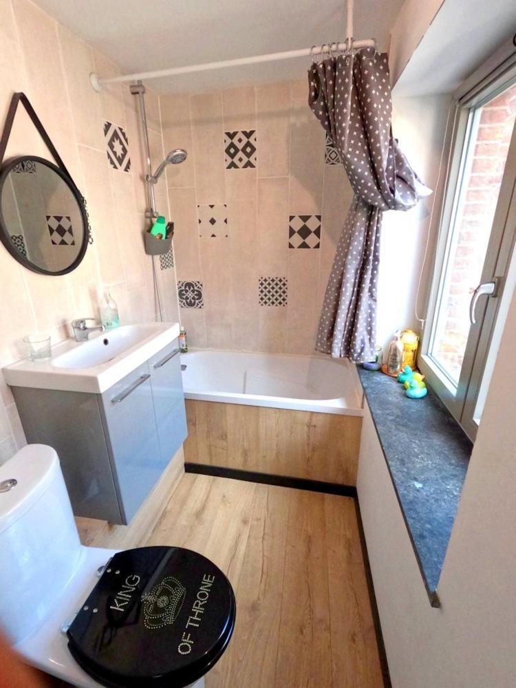 Appartements De Charme Dadou Mons Belgium Esterno foto
